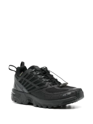 Salomon Black Shoes – US 8 / UK 7.5